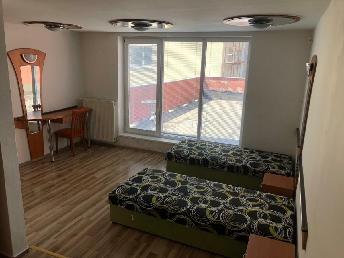 Penzion Dukat Presov Exterior photo